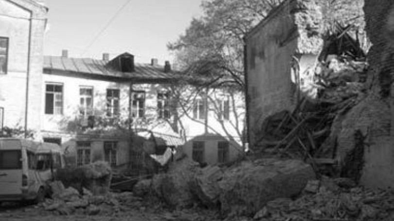  На территории церкви Мугни Сурб Геворг в Тбилиси ведутся подготовительные работы