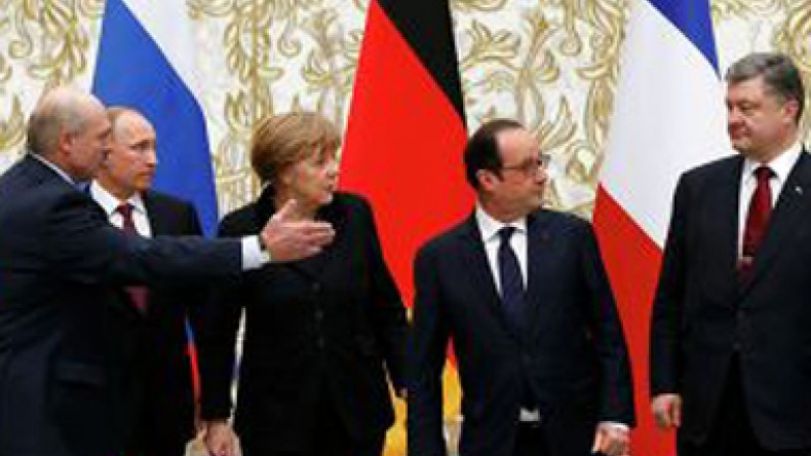 «Путин продемонстрировал, что он здесь главный, и оскорбил Меркель и Олланда». Интервью с редактором книги «Goodbye Poutine»