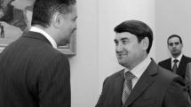 Co-Chairs of the Armenian-Russian intergovernmental commission on economic cooperation meet in Yerevan