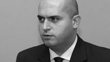 После двухмесячного “кошмара” министр образования Армении предстал перед комиссией 