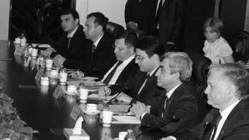 Серж Саргсян: Армения придает важность развитию отношений с Китаем