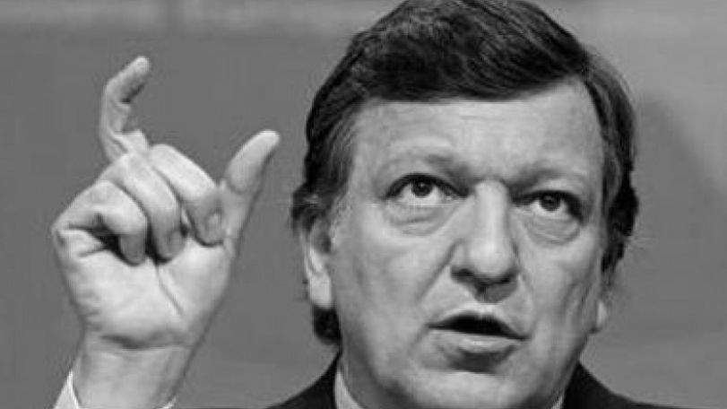 EU Barroso urged agreeing aid package to Greecd