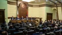 Президент Армении поручил проверить сообщения о неуплате Гагиком Царукяном налогов и уголовных преступлениях   