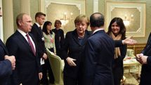 Talks on Ukrainian crisis in Minsk push on into morning