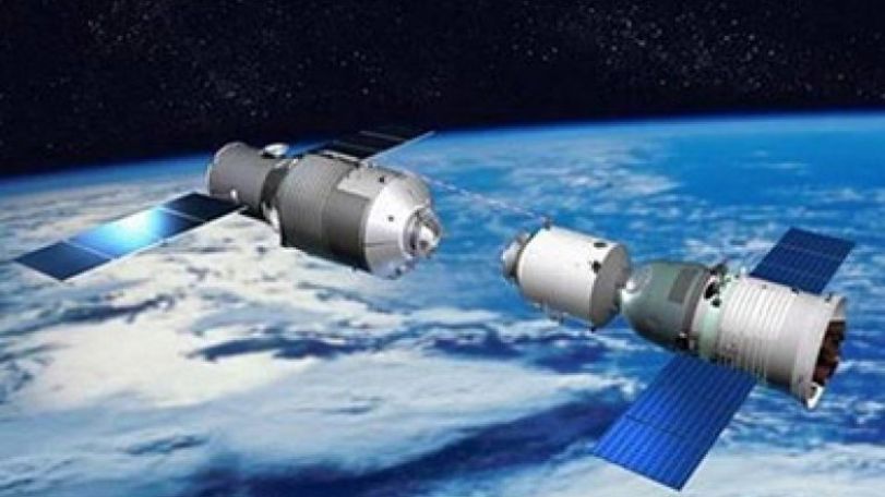 Europe's mini-space shuttle launches
