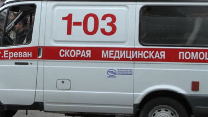 Раненный азербайджанским снайпером 85-летний житель Тавушской области Армении доставлен в Ереван 
