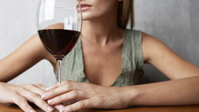 A drink a day cuts heart disease risk by a fifth, study finds
