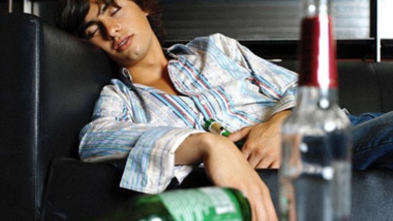 Poor sleep early warning sign for drink and drug issues, say scientists