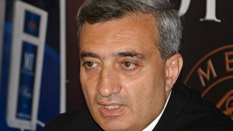 Մելքոնյանը Դեմոյանին դեռ կպատասխանի. «Սարսափելի բան է տեղի ունեցել»