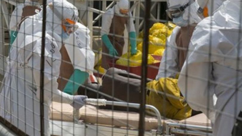 Ebola crisis likely to last a year, says expert