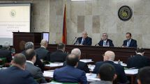 Serzh Sargsyan attends year-end session of YSU Board 