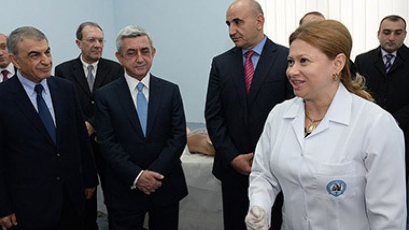 Armenian President attends opening of simulation training center at Yerevan Medical University 