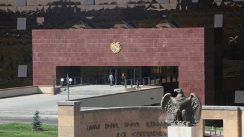 Defense Ministry of Armenia: Ceasefire violations by Azerbaijani decline