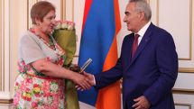 ՎՊՄՀ-ի մանկավարժության ֆակուլտետի դեկանը ԱԺ պատվո մեդալի է արժանացել