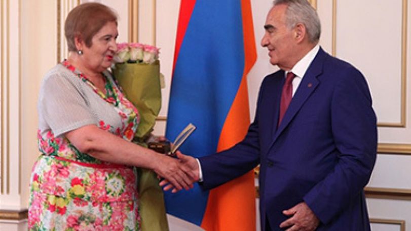 ՎՊՄՀ-ի մանկավարժության ֆակուլտետի դեկանը ԱԺ պատվո մեդալի է արժանացել
