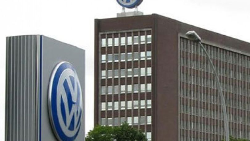 Volkswagen shares open 4.6% higher after CEO resigns 