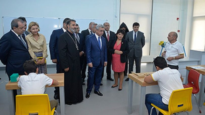 President Sargsyan among attendees at Dilijan Central School opening