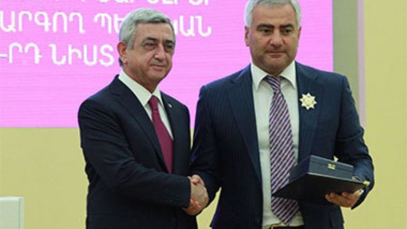 100-րդ տարելիցի միջոցառումներին աջակցելու համար մի շարք գործիչներ պետական պարգևների արժանացան