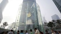 В первый уик-энд Apple продала рекордное количество новых iPhone