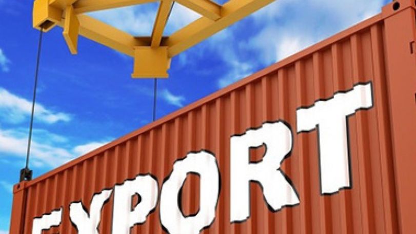 Азербайджанская экономика: Импорт продуктов питания вырос на 146%, а доходы от экспорта нефти упали вдвое