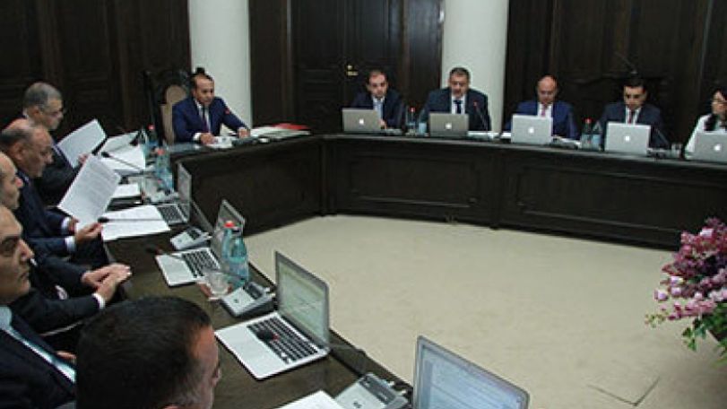 Правительство Армении одобрило проект госбюджета РА на 2016 год