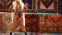 Монастыри, кинематографичные пейзажи и национальные костюмы Армении глазами команды российского Vogue