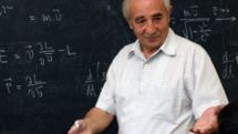 Մենք հո երեխաներ չե՞նք. Ֆիզֆակի դեկանը պարզաբանում է ֆակուլտետում ստեղծված իրավիճակը