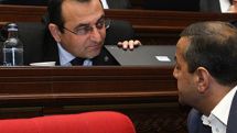 Election ink: Armenian parliament debates participation of citizens with ID cards in constitutional referendum 