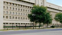 Azerbaijan Security Ministry officials imitating exposure of “phone calls with Armenia” decorated for “courage”