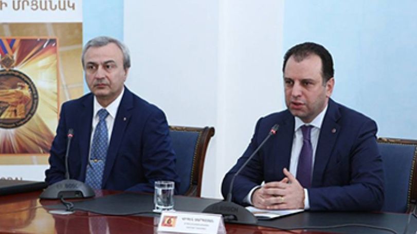ՏՏ ոլորտում համաշխարհային ներդրման համար ՀՀ նախագահի 2015 թ. մրցանակը շնորհվելու է Եվգենի Կասպերսկուն