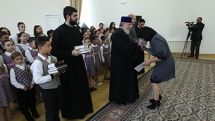 ԿԳՆ-ն առաջինն է, որ արժանացել է Հայրապետական կոնդակի