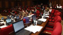 Armenian parliament passes amendments to Law on ID Cards