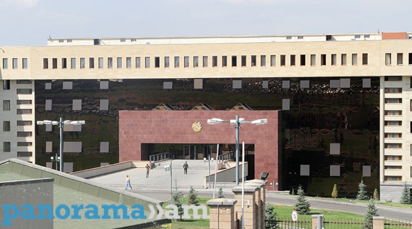 Defense Ministry of Armenia strongly condemns Azerbaijani troops actions, says guilty to be punished