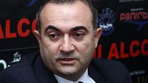 Թևան Պողոսյան. Մրցու՞յթ է հայտարարված «ոչ մի օր առանց ընդդիմադիրի ծեծի» խորագրով