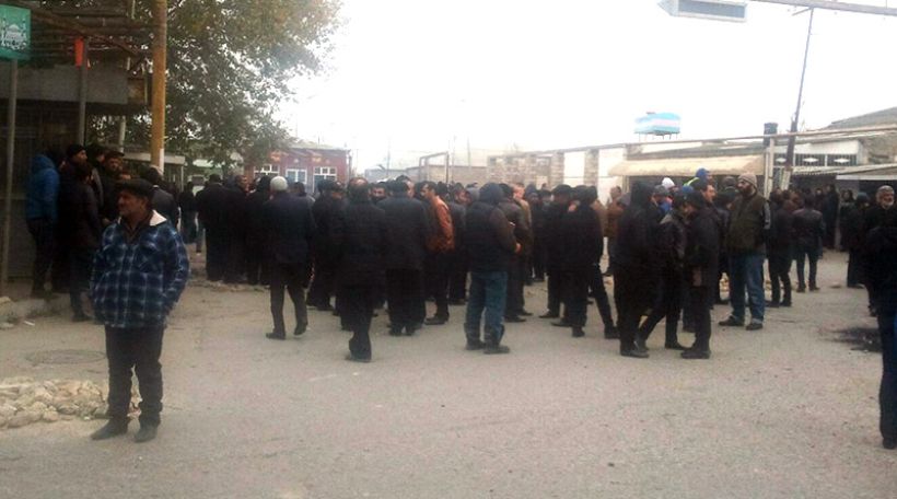 В азербайджанском поселке Нардаран продолжают задерживать местных жителей, подача электричества возобновлена лишь частично