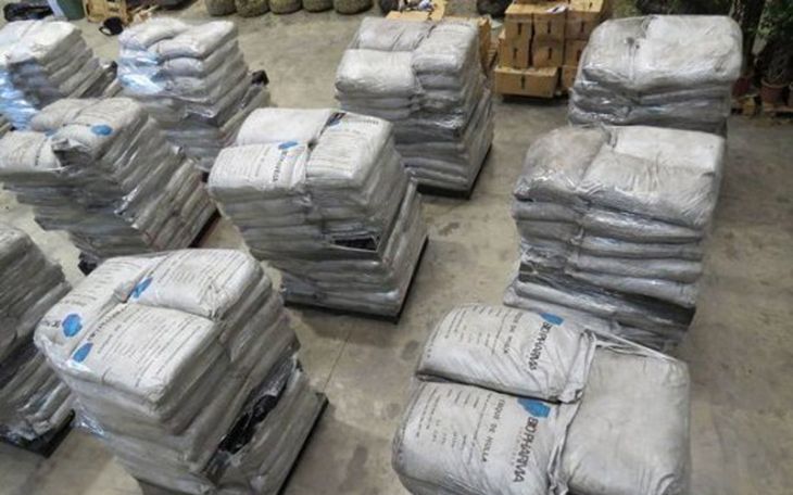 Spain police nab 3.3 tons of cocaine, arrest Britons, Dutch
