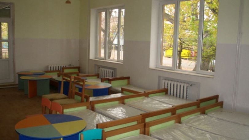 Минздрав НКР: Необходимости в закрытии школ и детсадов нет