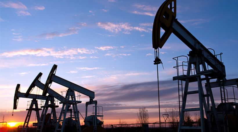 Six oil producers agree on emergency meeting, Iran's Shana says