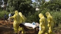 Ebola crisis: Sierra Leone bodies found piled up in Kono