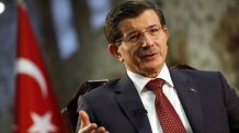 Davutoghlu discusses regional issues in Iran