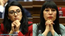 Justice minister and the parliamentarian surprised at text messages encouraging emigration