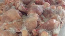 Import of about 20 tons of frozen chicken meat banned