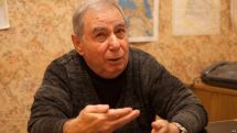 Media reports: Baku detains famous writer Akram Aylisli attacked by authorities for describing pogroms of Armenians