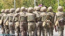 Российский эксперт: Хоть армия Азербайджана оснащена современным вооружением и техникой, национальное самосознание и спайка у армян сильнее