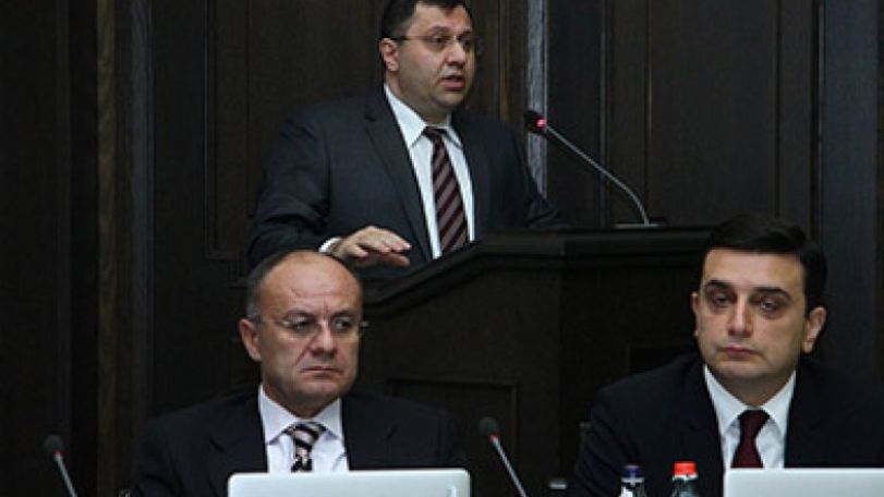 Շուկայում իրավիճակը կայունացնելու համար գործի են դրվել ԿԲ տրամադրության տակ գտնվող հնարավոր բոլոր գործիքները