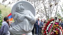 Monument to the victims of Shangal erected in Yerevan Circular Park