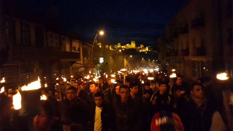 В Грузии состоялись шествия с факелами в память жертв Геноцида армян: участники акции выступили с осуждением также в адрес Азербайджана