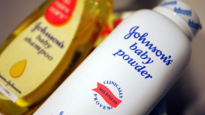 Суд обязал компанию Johnson &amp; Johnson выплатить $55 млн. заболевшей раком американке