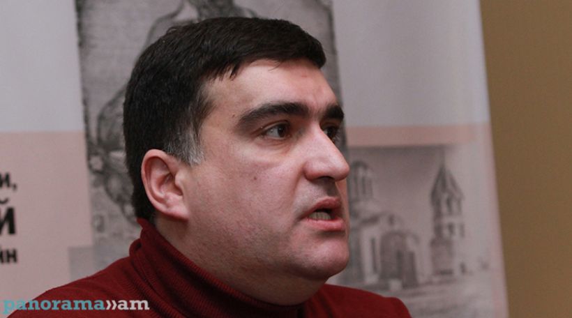 Арис Казинян: Восседающий на коне архиепископ Нерсес сам принимал парад армянского ополчения, идущего освобождать землю от мусульманского ига