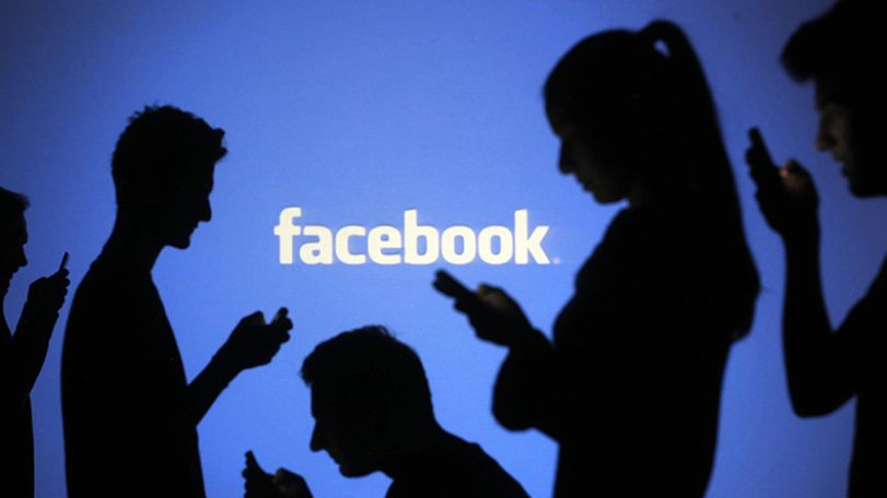 Социальная сеть Facebook тестирует функцию самоуничтожающихся сообщений